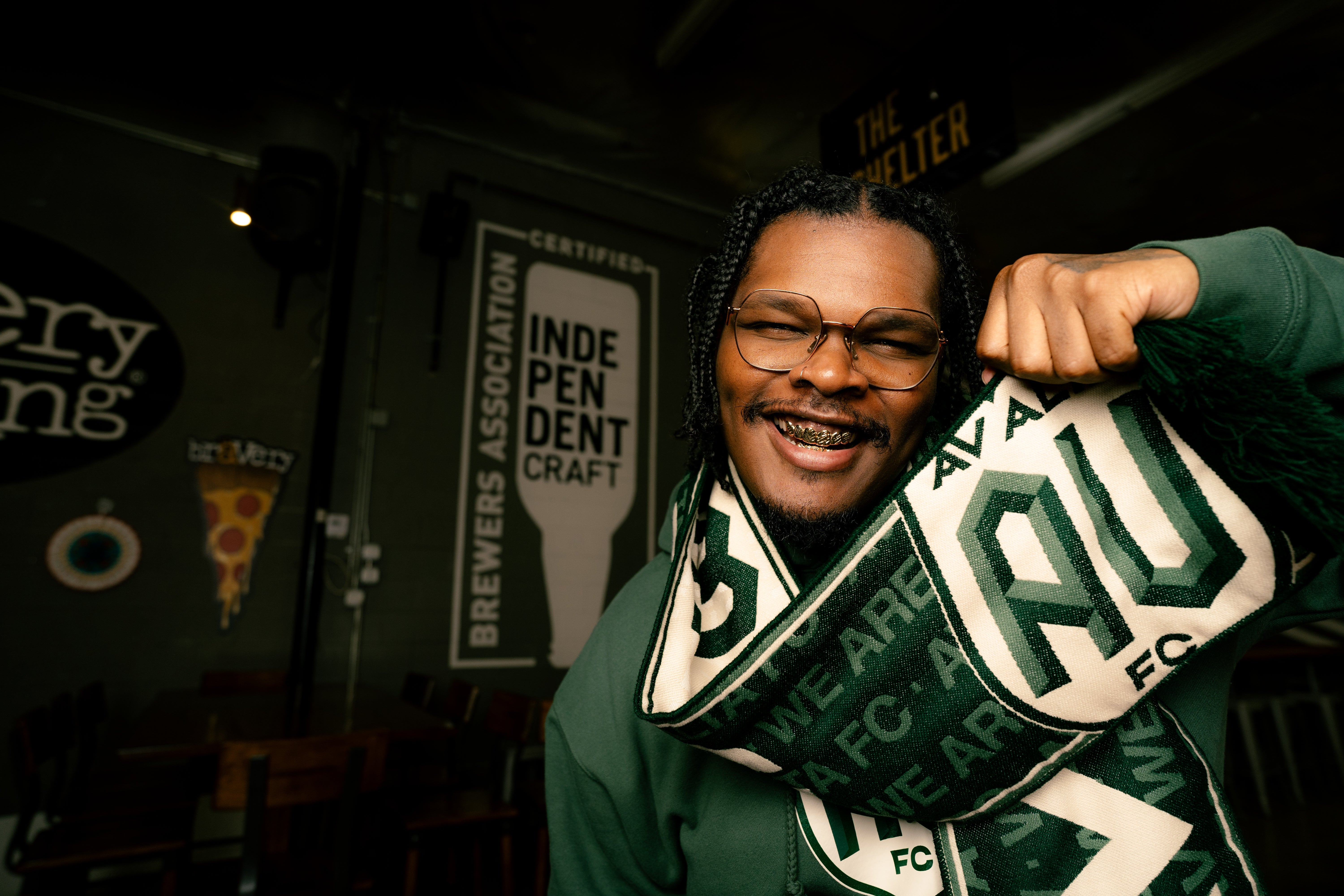 SCARVES – AV ALTA FC