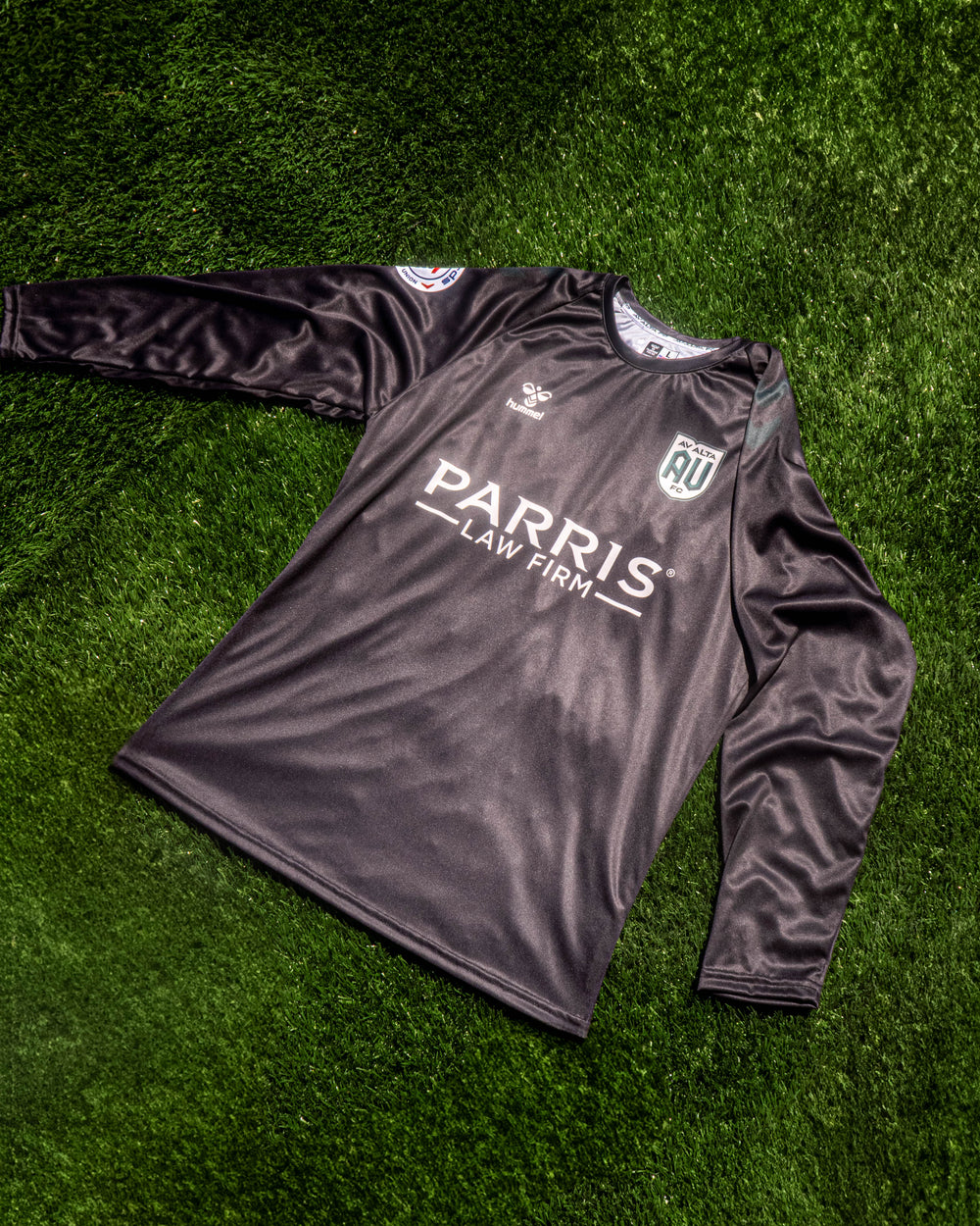 2025 Goalkeeper Replica Kit