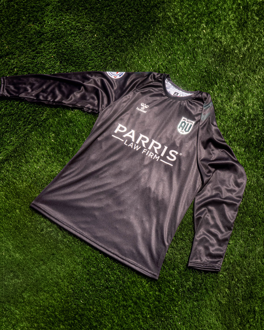 2025 Goalkeeper Replica Kit
