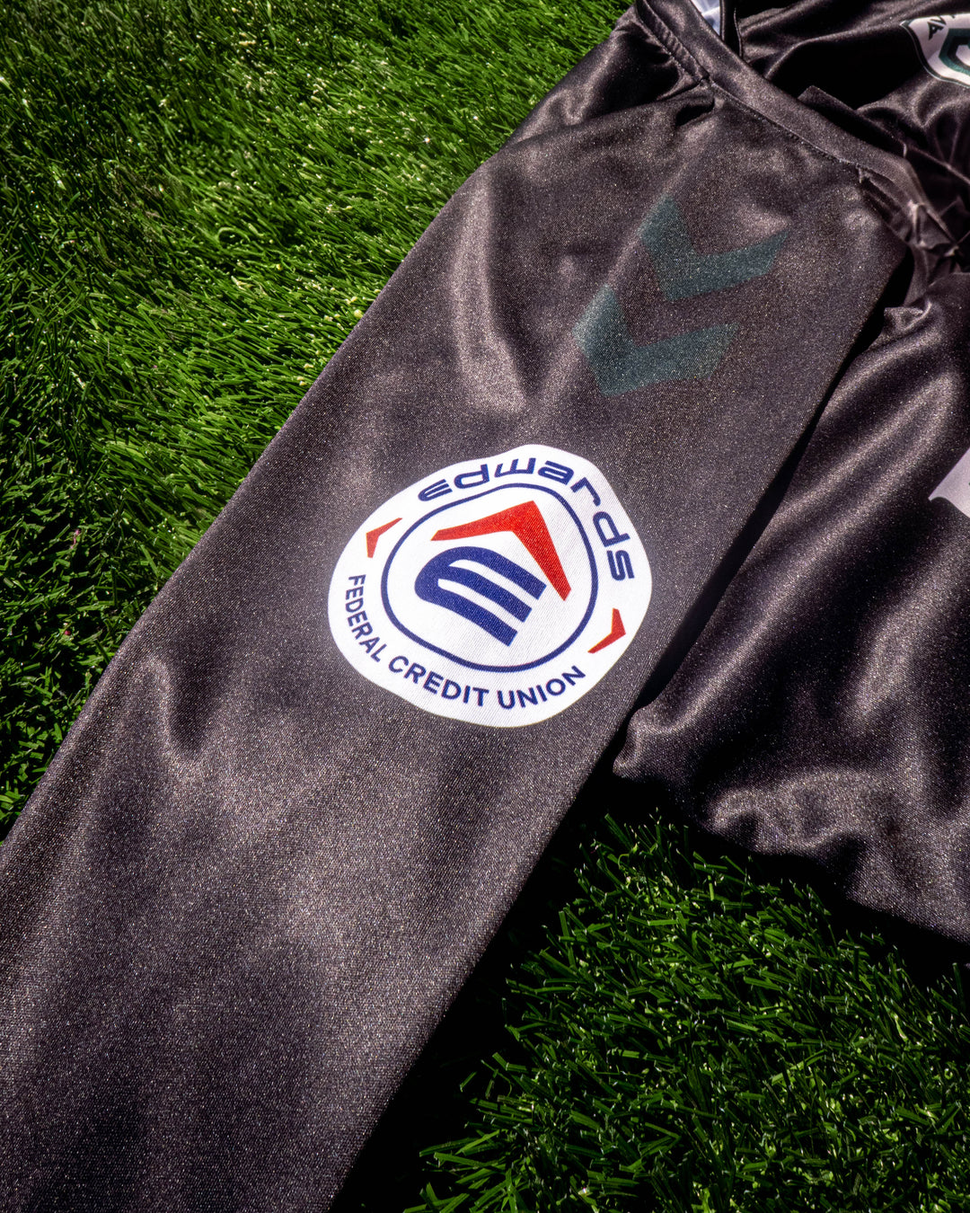 2025 Goalkeeper Replica Kit