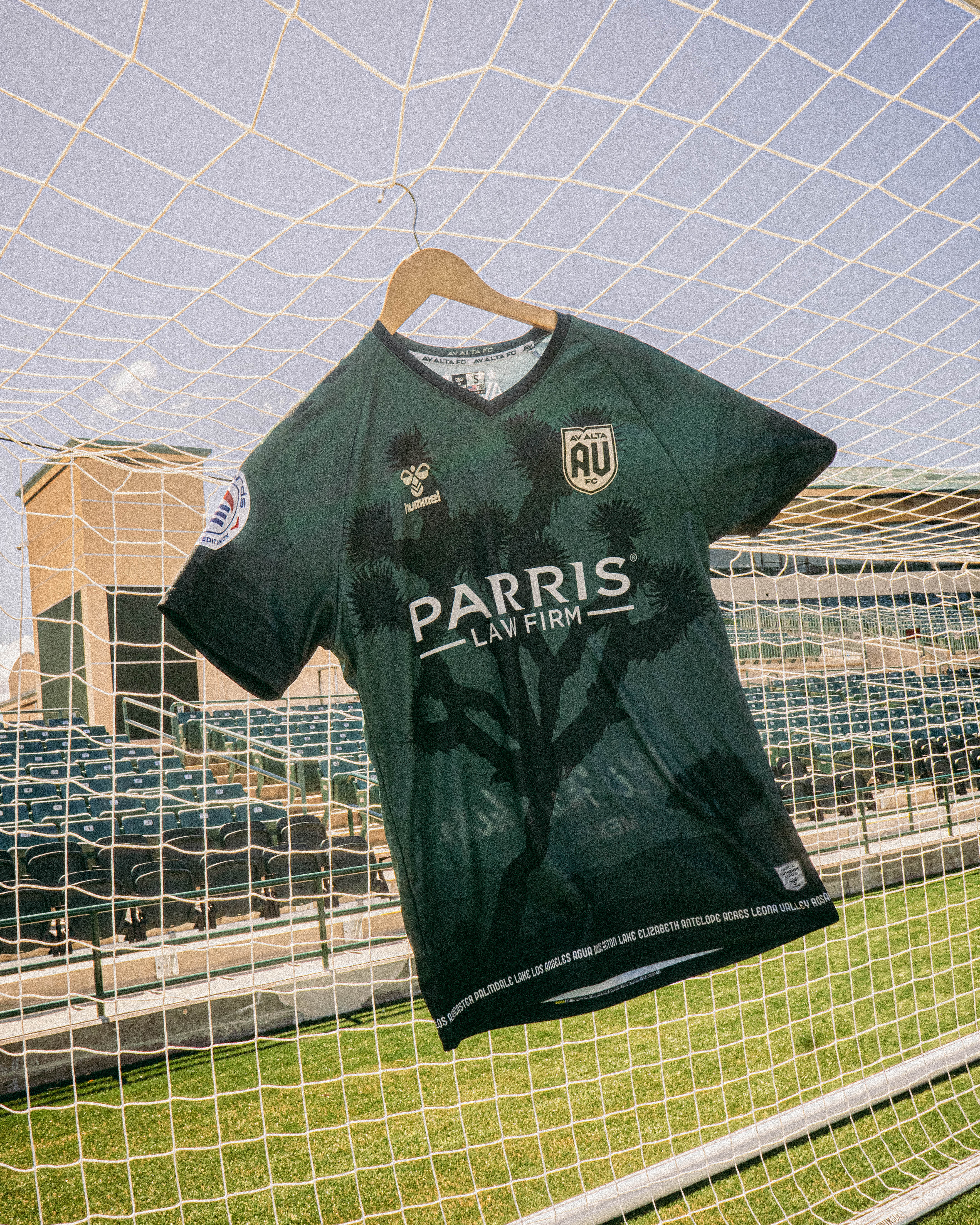 140、150 サッカーシャツ セット バルセロナ、ローマ、アストンヴィラ　他 バルセロナ サッカーユニフォーム上下ソックスセット 10 ラミン